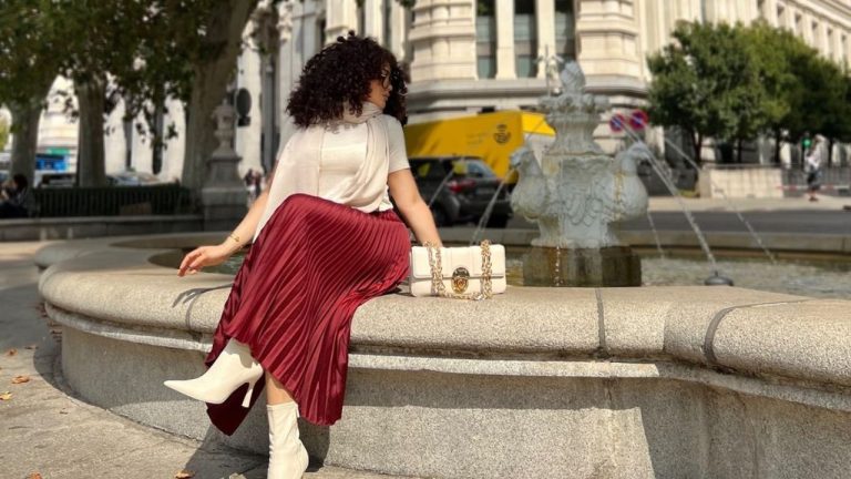 Imagen Principal de Nota: Cesia Saénz muestra su mejor look desde España