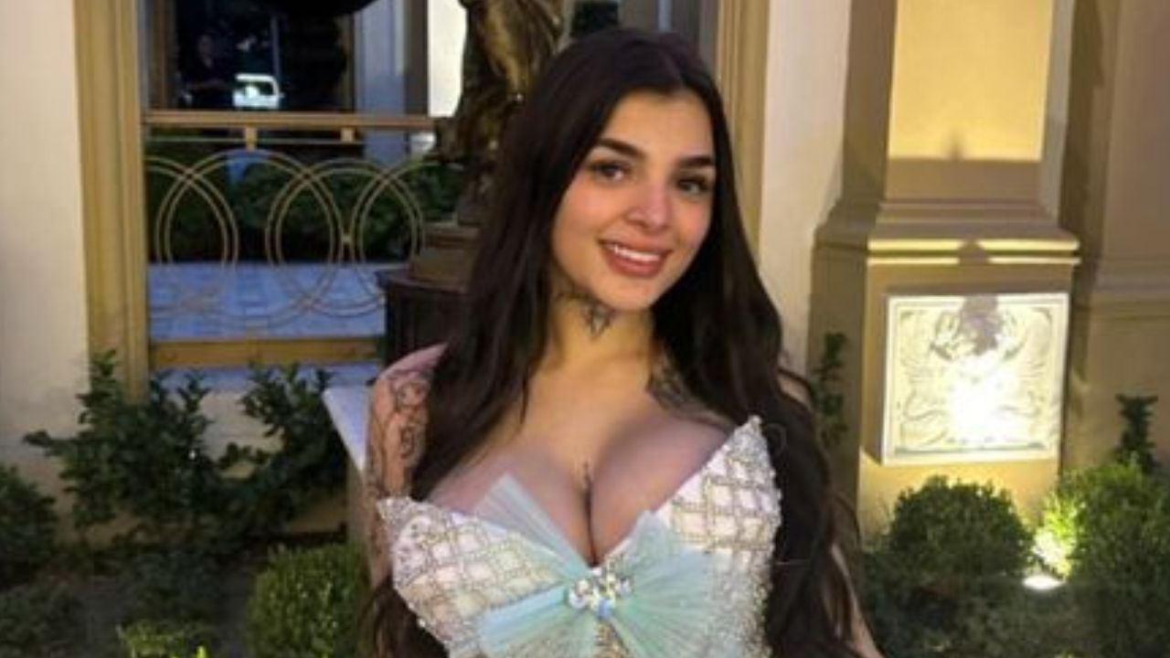 Imagen Principal de Nota: Karely Ruiz dejará el contenido explícito y anuncia nuevo emprendimiento junto a su madre