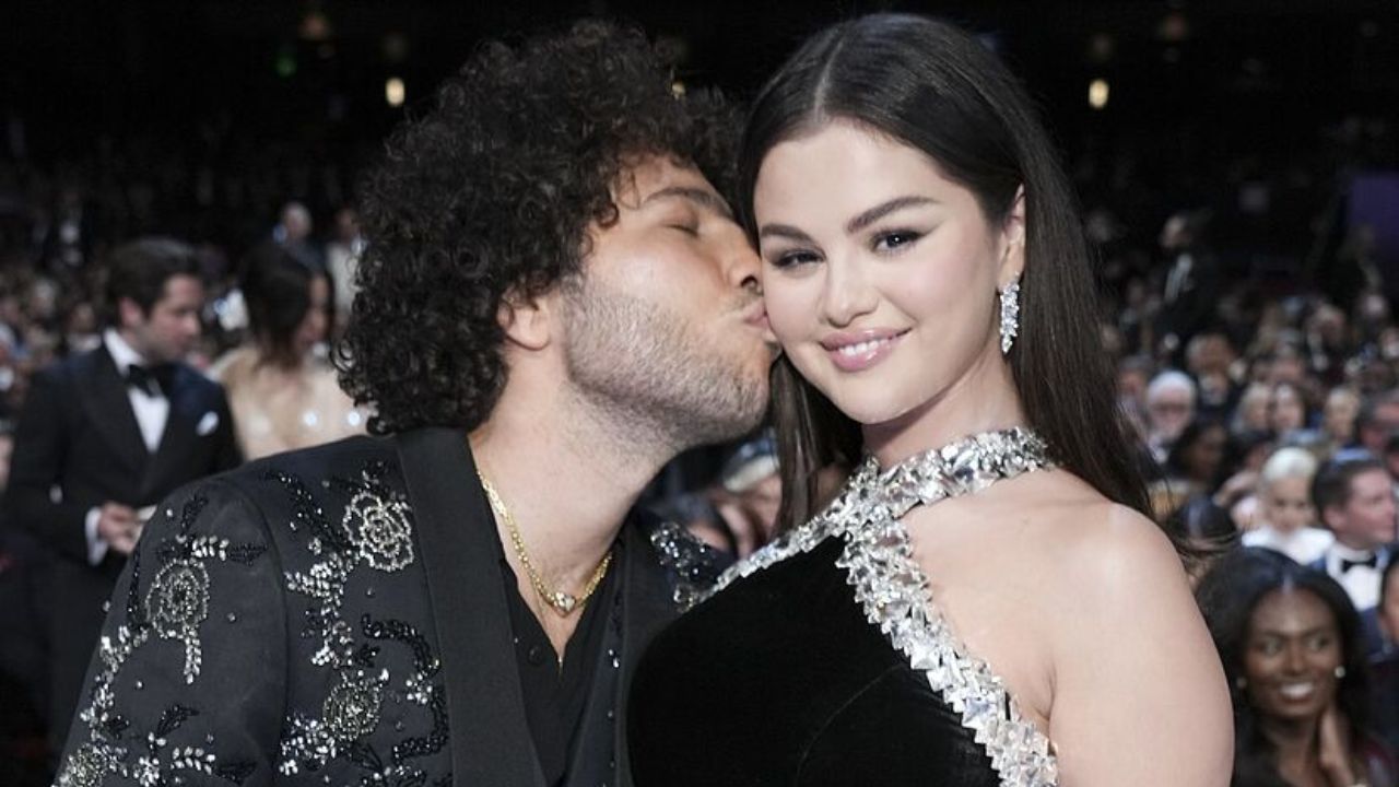 Imagen Principal de Nota: Captan a Selena Gómez bailando sensualmente en un concierto