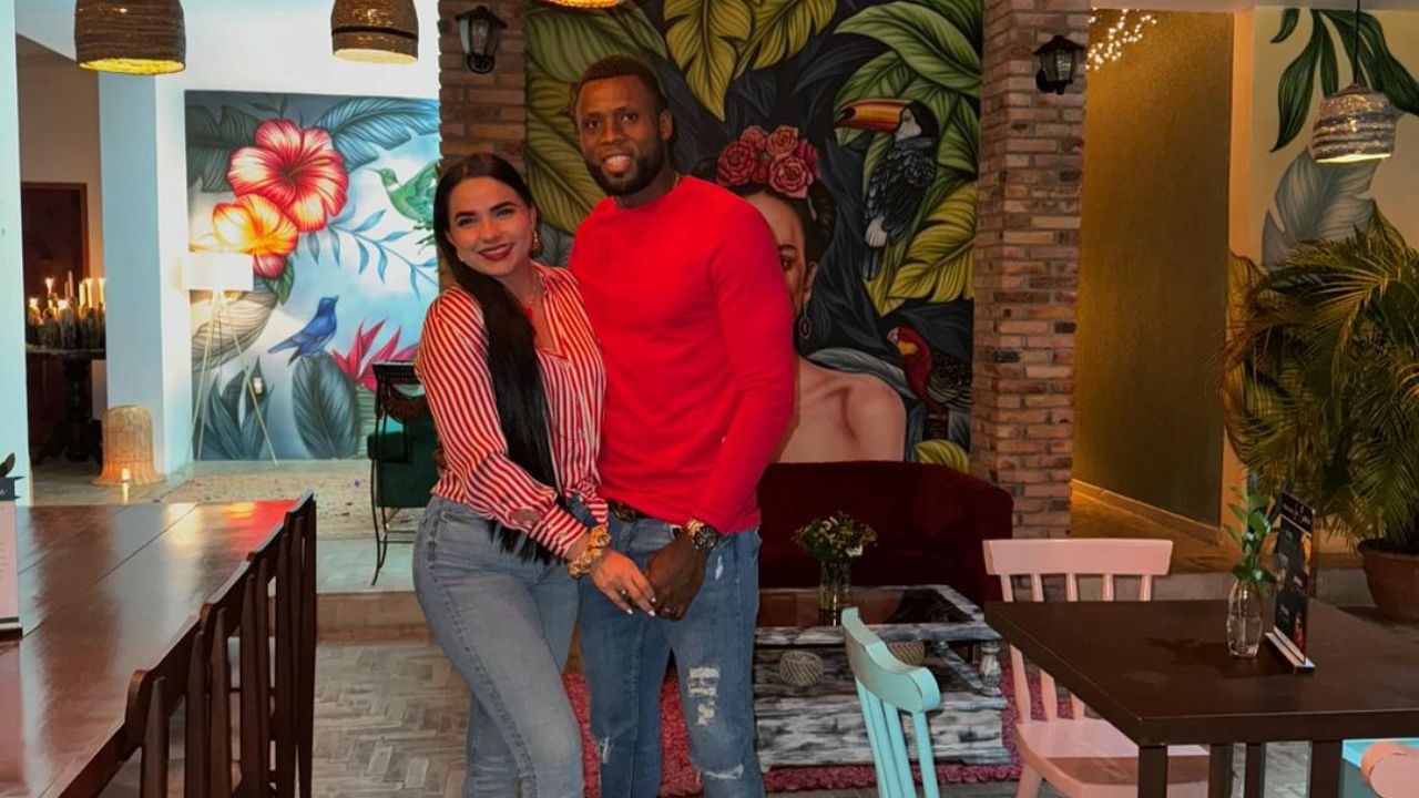 Imagen Principal de Nota: Esposa de Yustin Arboleda sorprendió al jugador por su cumpleaños