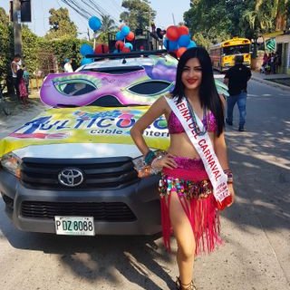 Somoza reina de feria de Choloma 2017
