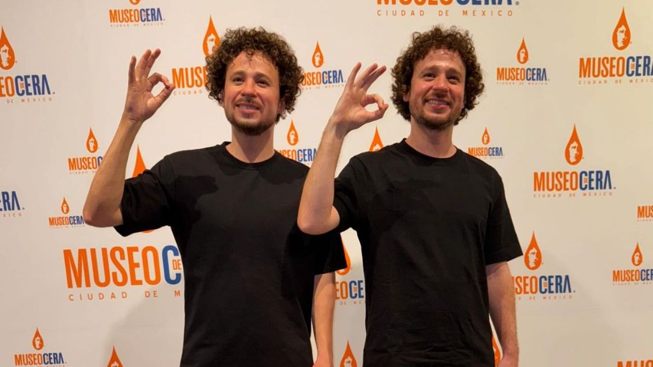 Imagen Principal de Nota: Luisito Comunica presume su nueva estatua de cera