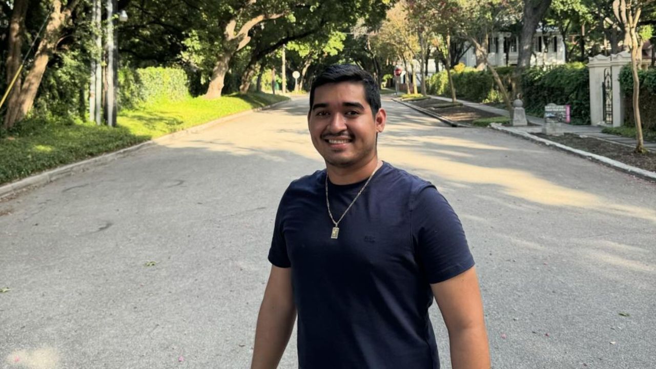 Imagen Principal de Nota: Tiktoker salvadoreño llama 'ignorantes' a los hondureños, ¿qué pasó?