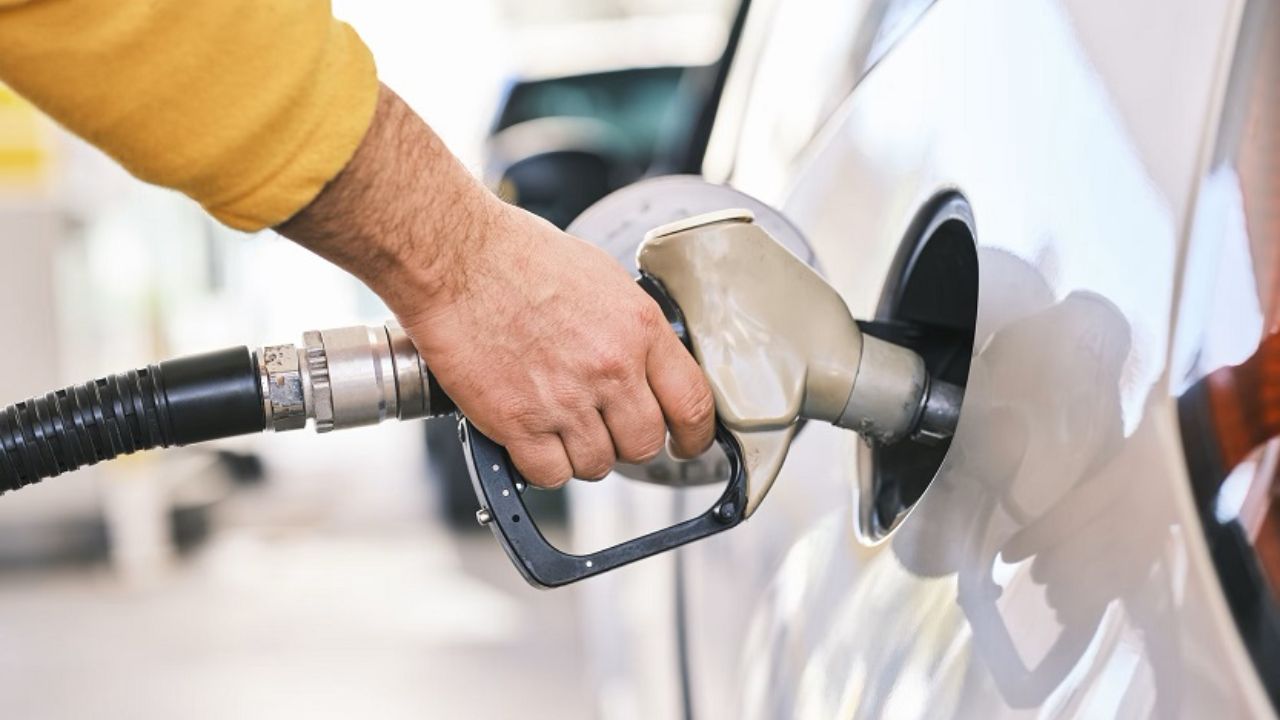 Imagen Principal de Nota: Precio de los combustibles en Honduras a partir del lunes 25 de noviembre