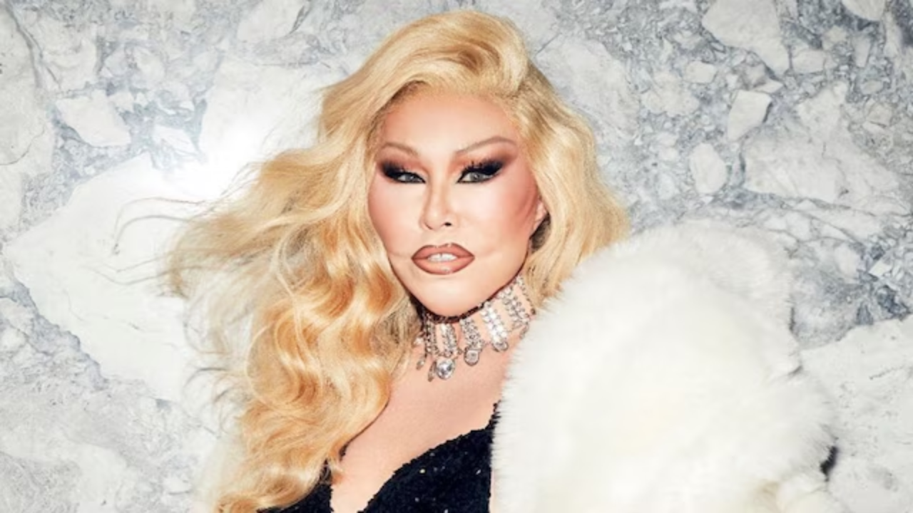 Imagen de Fallece Jocelyn Wildenstein, conocida como la "mujer felina", tras someterse a más de 30 cirugías estéticas