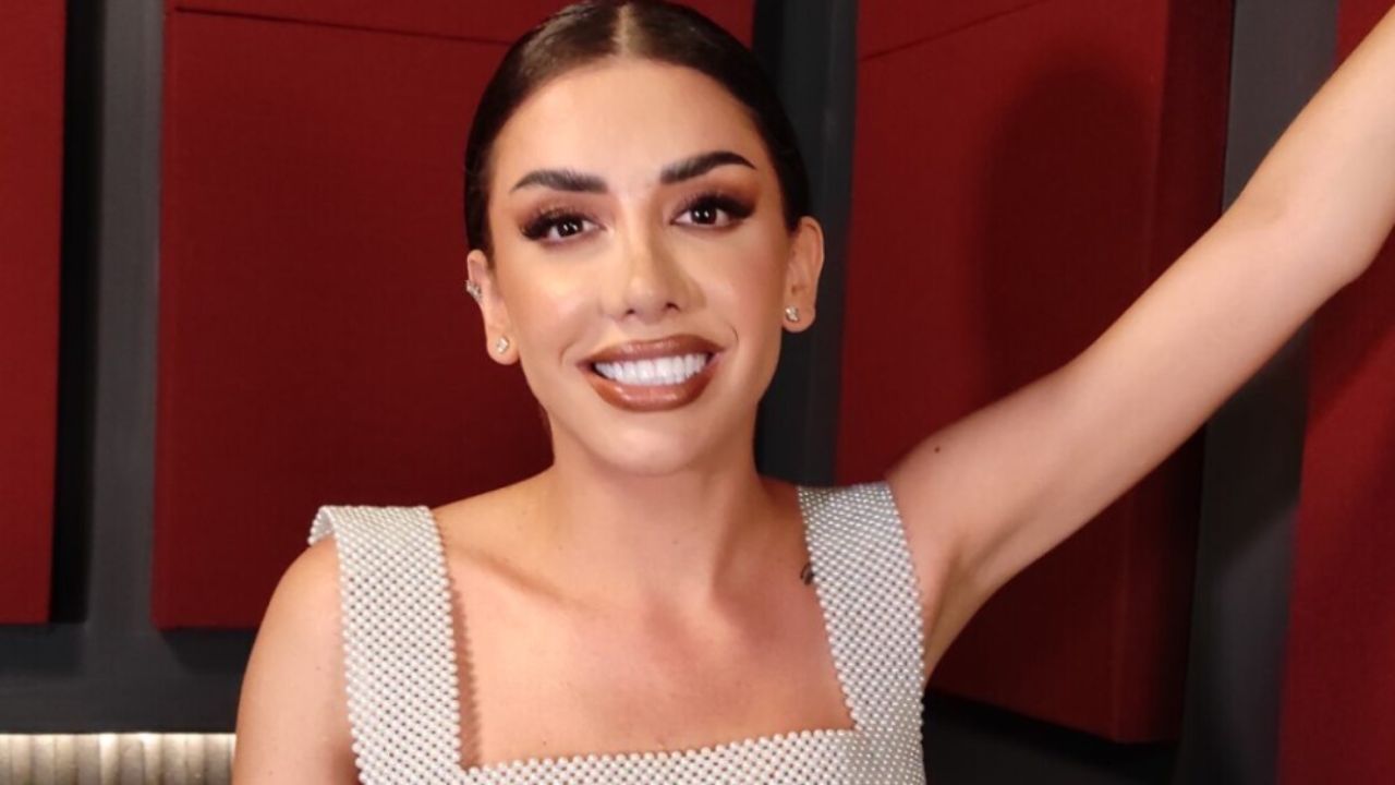 Imagen Principal de Nota: Karime Pindter se disculpa con Selena Gómez tras comentarios de su peso