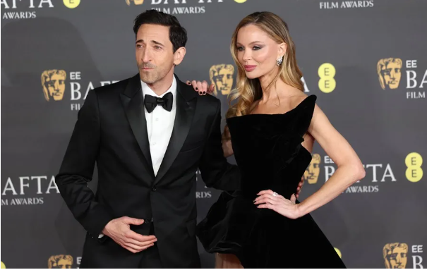 Adrien Brody y Georgina Chapman
