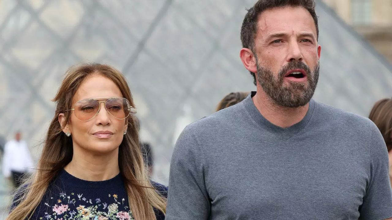 Imagen Principal de Nota: Jennifer Lopez y Ben Affleck oficialmente solteros: el fin de ‘Bennifer’ tras seis semanas de divorcio