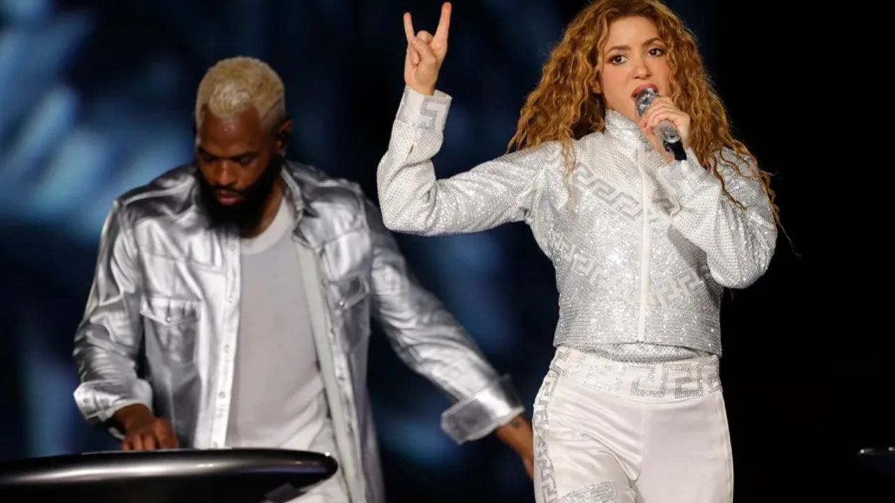 Imagen Principal de Nota: Shakira, hospitalizada en Perú por un dolor abdominal