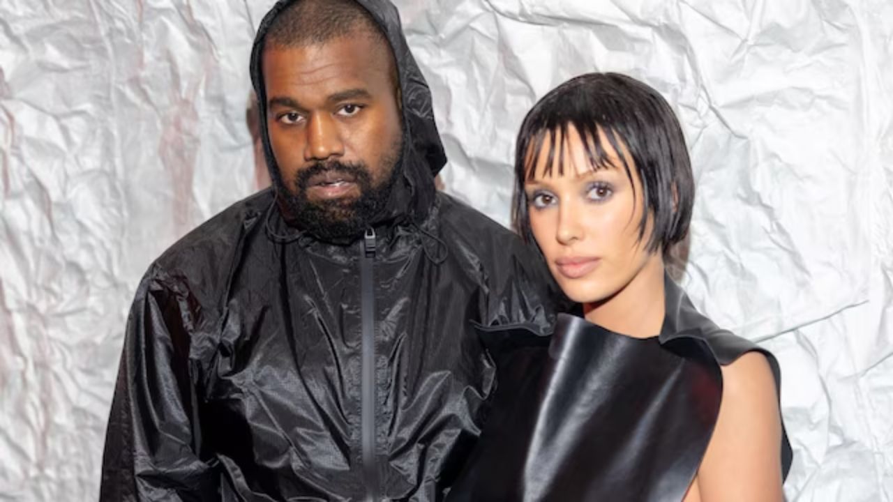Imagen Principal de Nota: Kanye West vuelve a mostrar a su esposa Bianca Censori desnuda