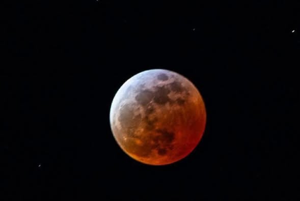 Este evento, que dejó una "luna de sangre" sobre los cielos de Honduras,
