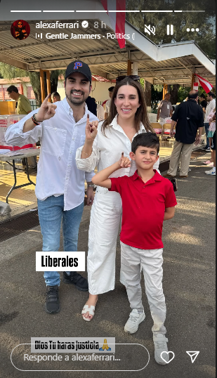 José Andrés Villeda y Alexa Ferrari