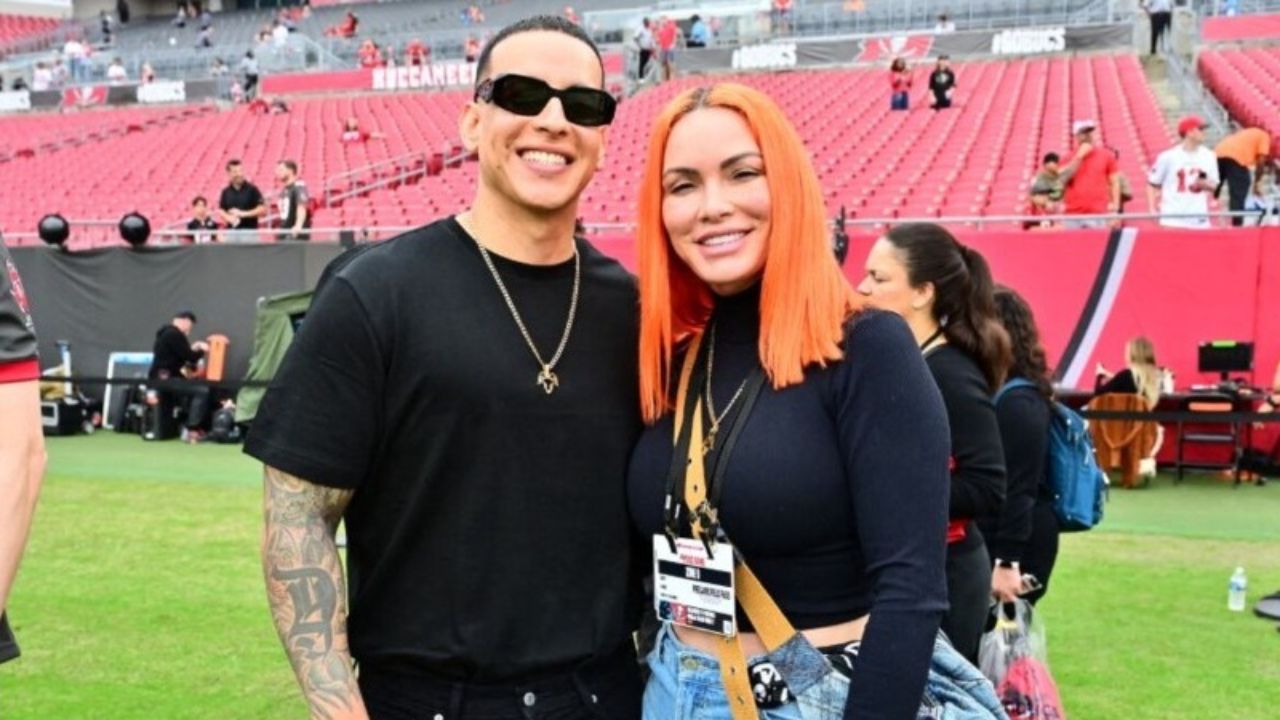 Daddy Yankee y Mireddys González