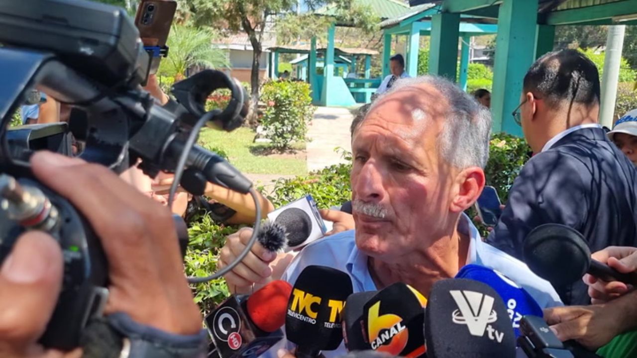 Nasry Asfura dio declaraciones sobre los problemas que se han registrado con las maletas electorales