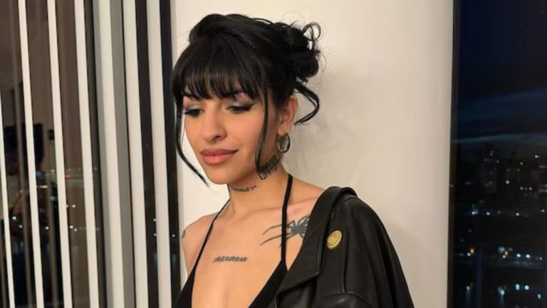 Imagen Principal de Nota: Cazzu sorprende con mensaje de condolencias