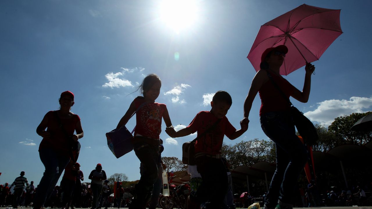 Imagen Principal de Nota: Martes cálido y soleado, con lluvias moderadas al final del día