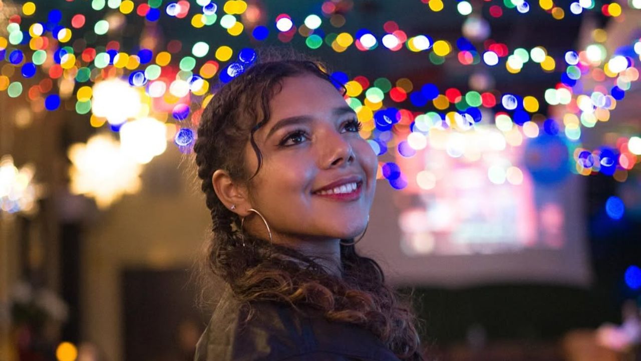 Imagen Principal de Nota: Indignada, Dunia Santos, 'la bizcochita' confiesa que la estafaron