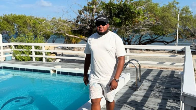 Imagen Principal de Nota: ¿1,500 dólares por un baile privado? Esto respondió 'La More'