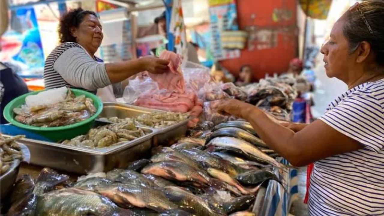 Imagen de ¡Por las nubes precio de mariscos en Tegucigalpa antes de Semana Santa!