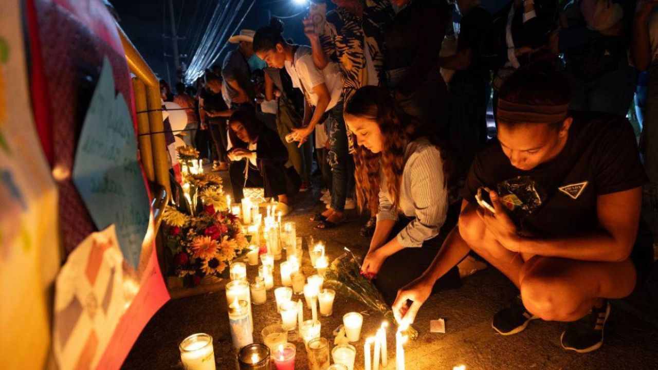 personas con velas
