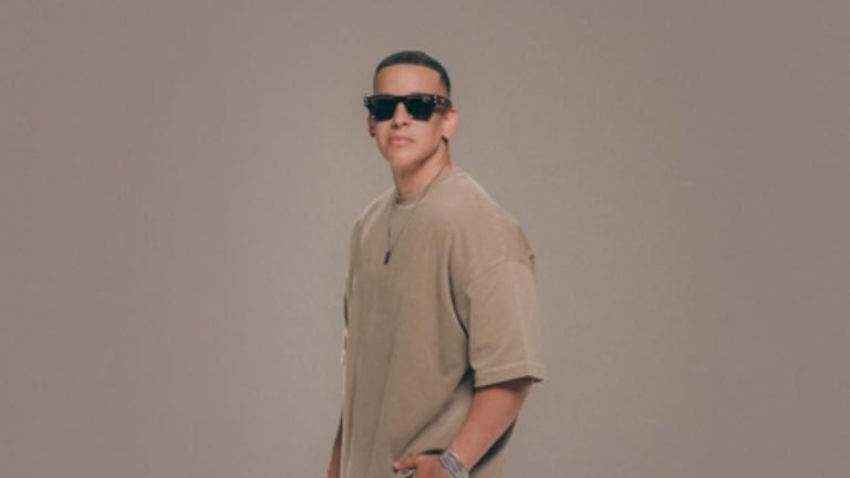 Imagen Principal de Nota: Daddy Yankee confiesa haber caído en depresión