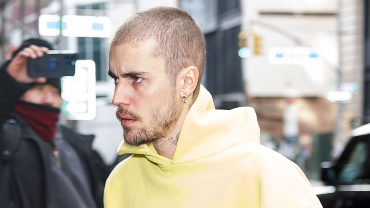 Imagen Principal de Nota: Justin Bieber explota de ira contra los paparazzis en un nuevo incidente