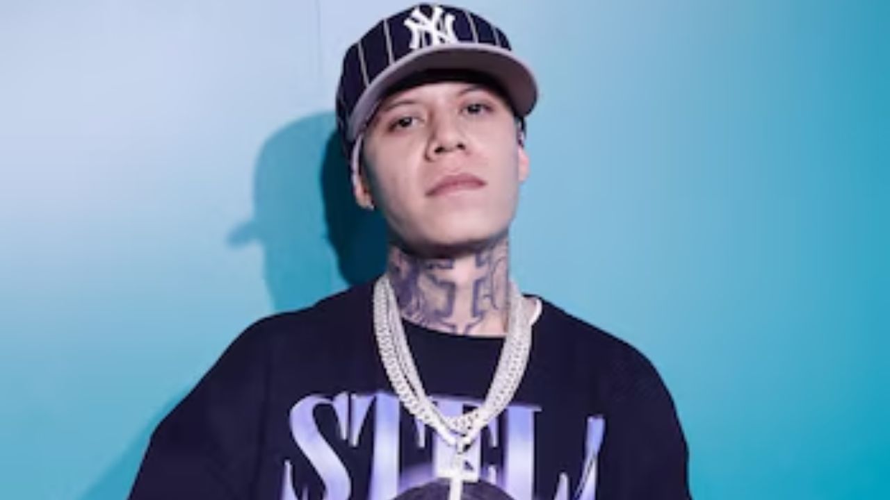 Imagen Principal de Nota: Santa Fe Klan regalará tenis Louis Vuitton por estreno de su canción 'Mi Morrita'