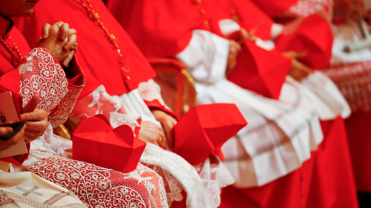 Imagen Principal de Nota: Vaticano revela la hora exacta del cónclave para elegir nuevo Papa