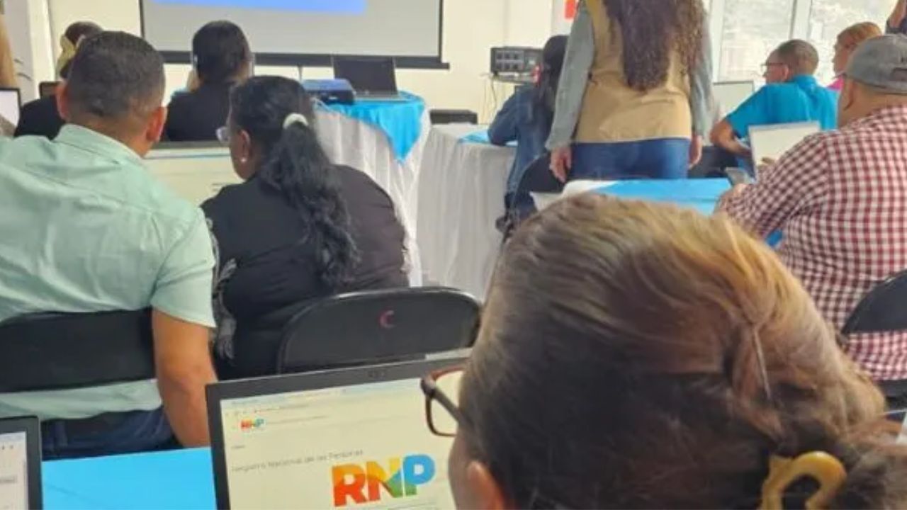 Imagen Principal de Nota: ¿Dónde autenticar documentos del RNP en Honduras? Guía paso a paso