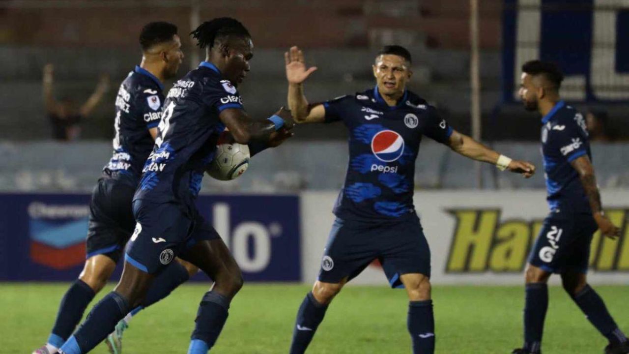 Imagen Principal de Nota: ¿A qué hora juega Victoria vs Motagua?, así puede ver gratis hoy