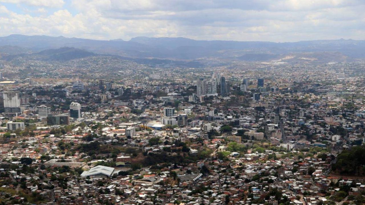 Imagen Principal de Nota: Calidad del aire en Tegucigalpa alerta a grupos sensibles hoy