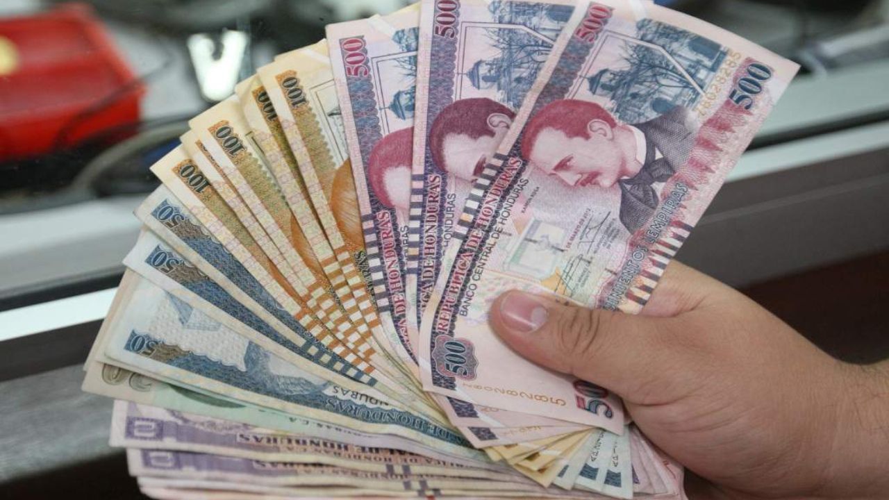 Imagen Principal de Nota: Decimocuarto en Honduras: cómo calcular y cuándo se debe pagar