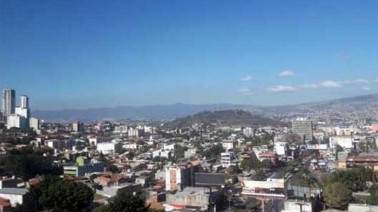 Imagen Principal de Nota: Jueves con altas temperaturas y pocas lluvias en el país