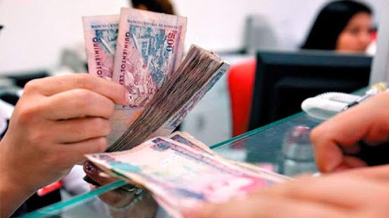 Imagen Principal de Nota: ¿Cómo calcular el decimocuarto salario en Honduras 2025?