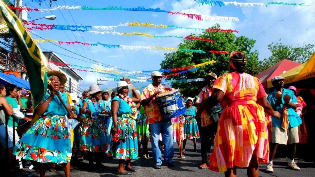 Imagen Principal de Nota: ¿Cuándo es el carnaval de La Ceiba Honduras 2025?