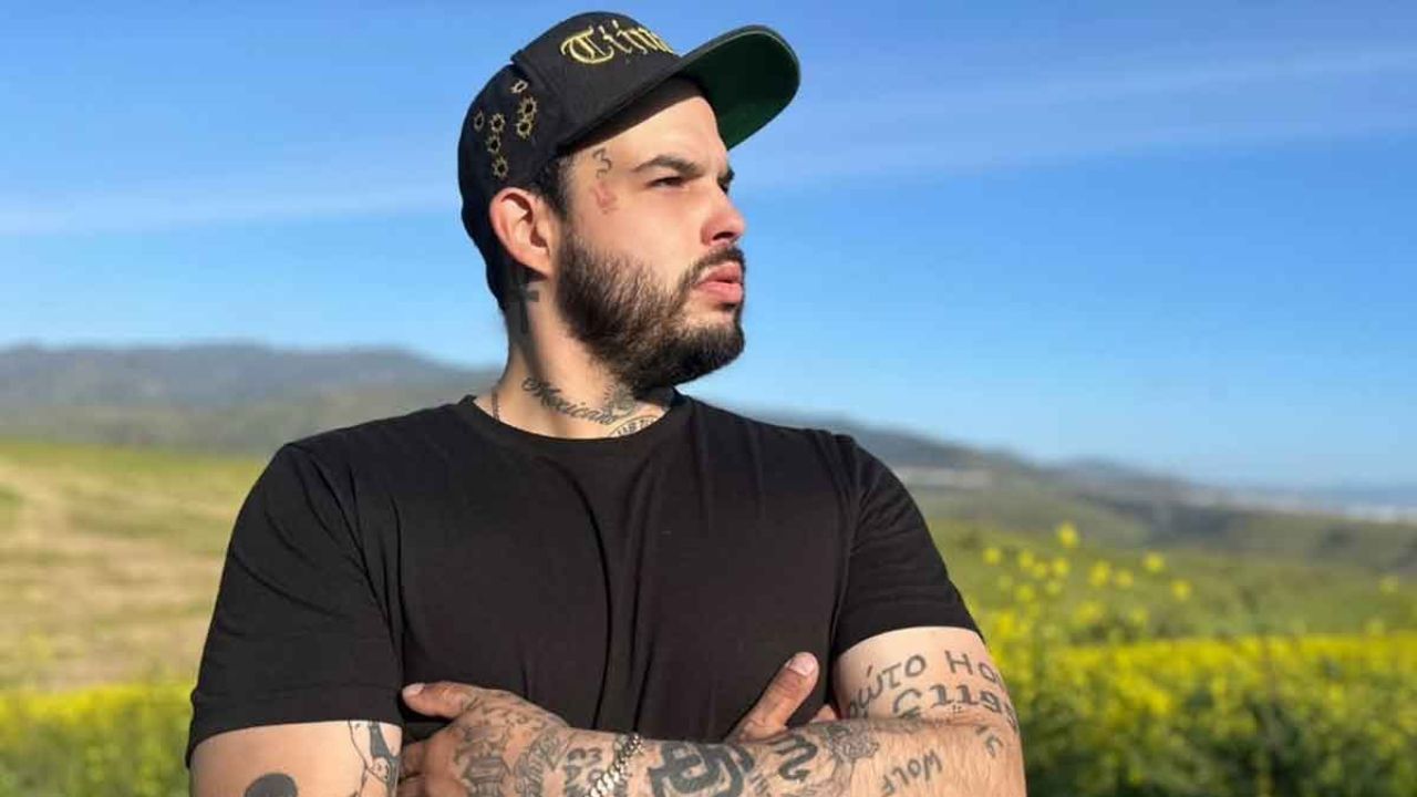 Imagen Principal de Nota: Hijo de Pepe Aguilar se va a los golpes con ex de Jenni Rivera