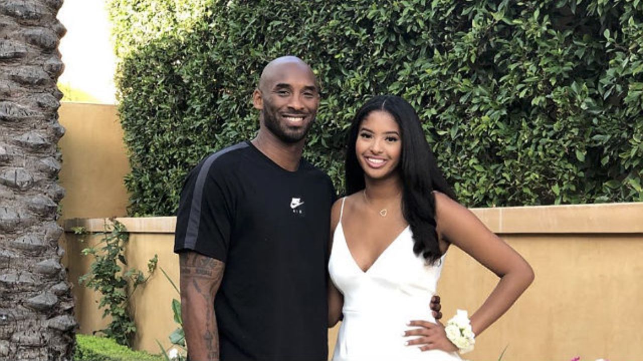 Imagen Principal de Nota: Hija de Kobe Bryant, le rinde tributo en su graduación