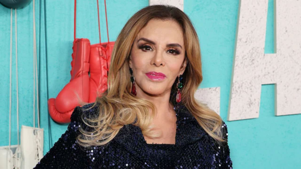 Imagen Principal de Nota: Lucía Méndez asegura que nunca envejecerá y causa revuelo en redes sociales
