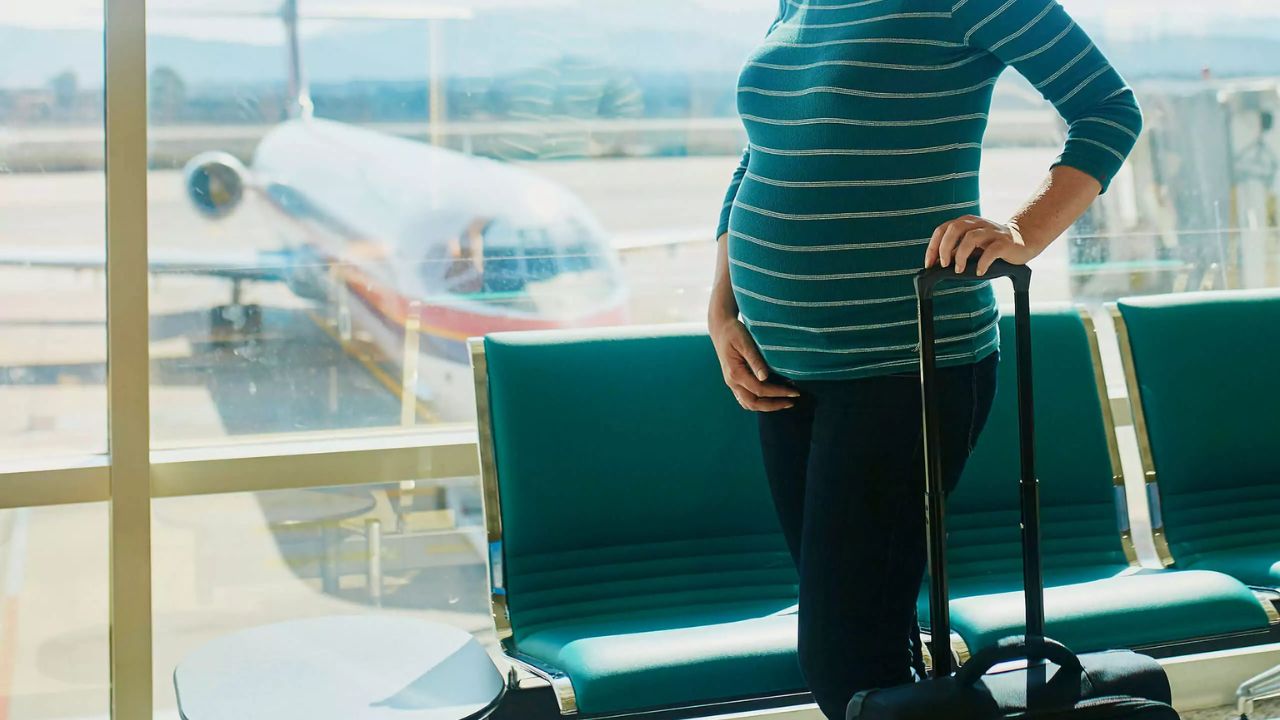 Imagen Principal de Nota: Mujeres embarazadas y visas a Estados Unidos: posibles restricciones