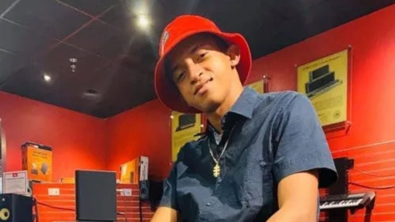 Imagen Principal de Nota: ¿Te deportaron? Rude Boy Comparte triste situación con sus seguidores