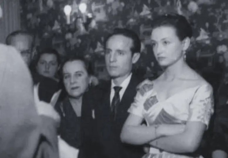 Chespirito junto a su esposa Graciela Fernández