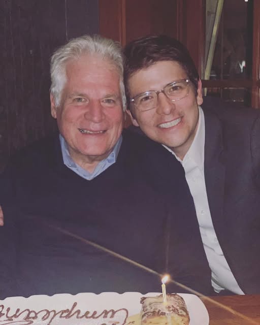 Miguel Uribe Londoño junto a su hijo Miguel Uribe Turbay.