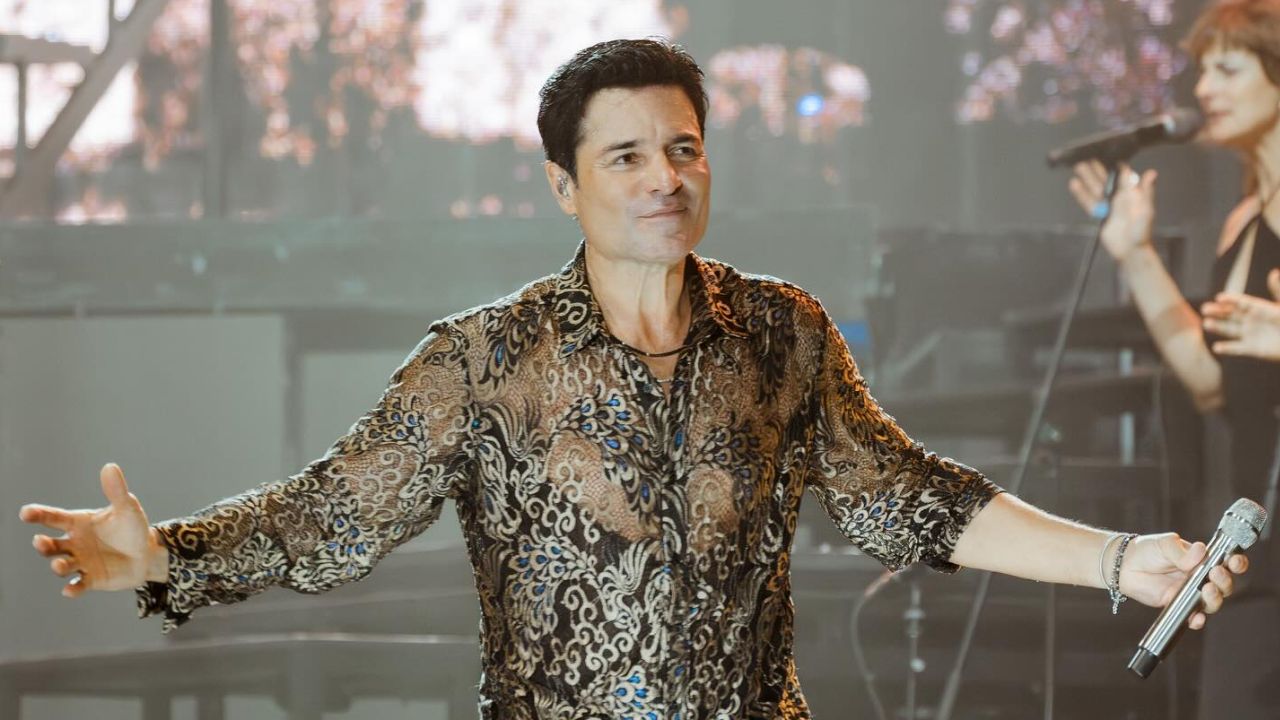 Así celebró Chayanne su cumpleaños 57: pastel playero y amor de sus hijos