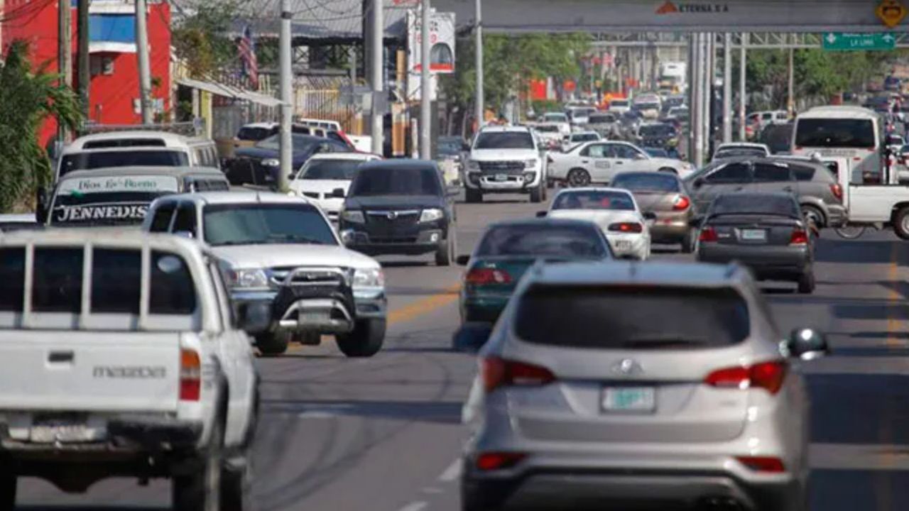 Imagen de Congreso aprueba amnistía vehicular; paga matrícula sin multas ni recargos