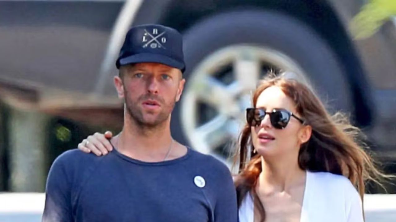Imagen Principal de Nota: Dakota Johnson y Chris Martin ponen fin a su relación: sería definitivo