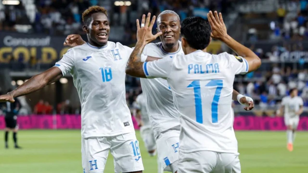Imagen de Honduras avanza a cuartos de final tras sufrido empate ante Curazao en la Copa Oro