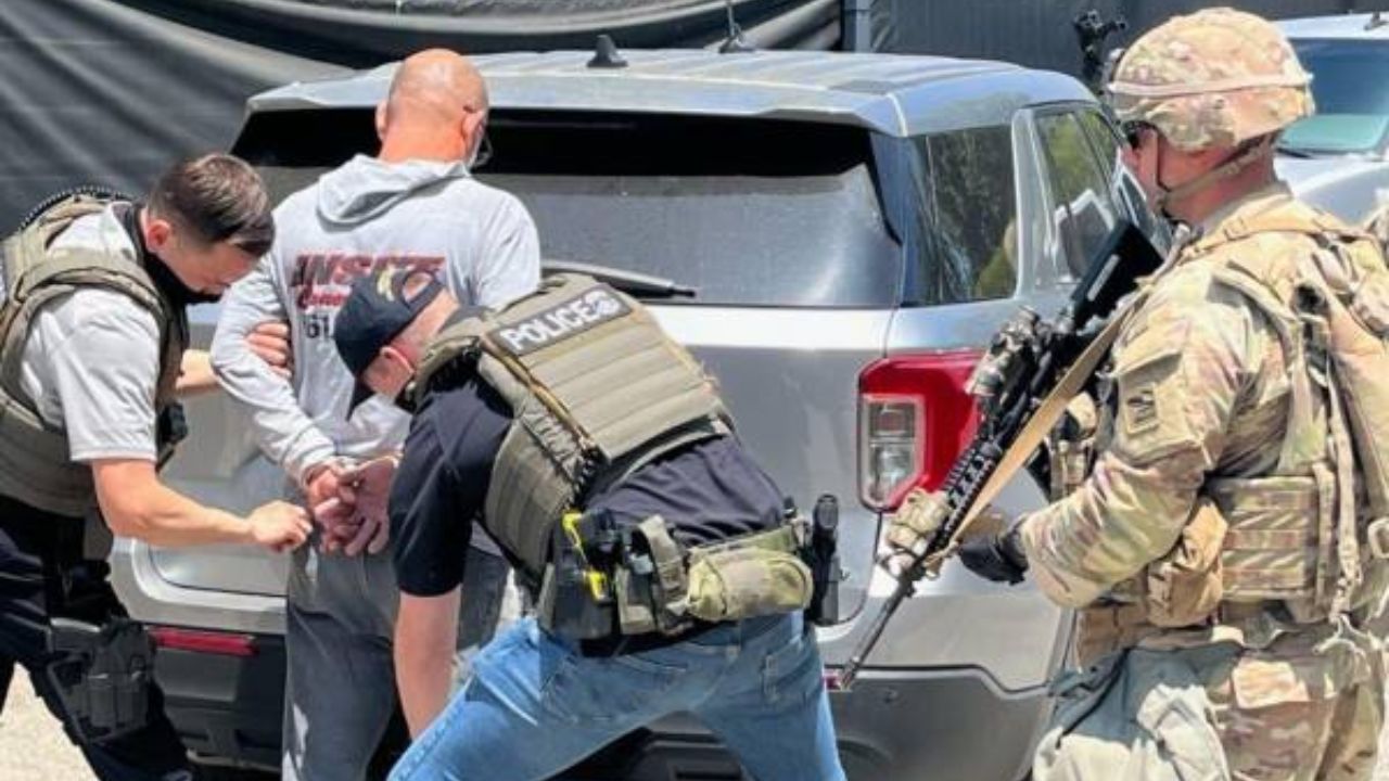 Imagen de Redadas migratorias en Estados Unidos podrían frenar operación de consulados móviles
