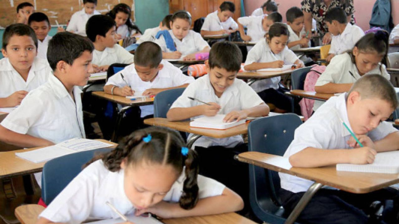 Imagen Principal de Nota: Semana del Estudiante 2025 en Honduras cuándo se celebra según el calendario