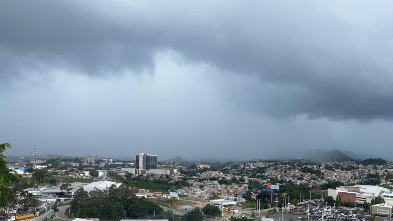 Imagen Principal de Nota: Tormentas eléctricas y chubascos moderados se esperan este jueves