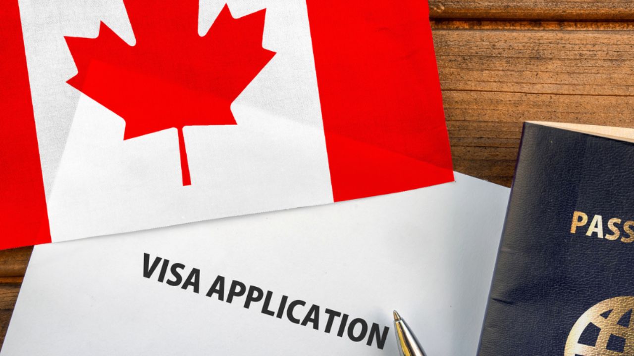 Imagen Principal de Nota: ¿Quieres viajar a Canadá? Así puedes solicitar tu visa desde Honduras